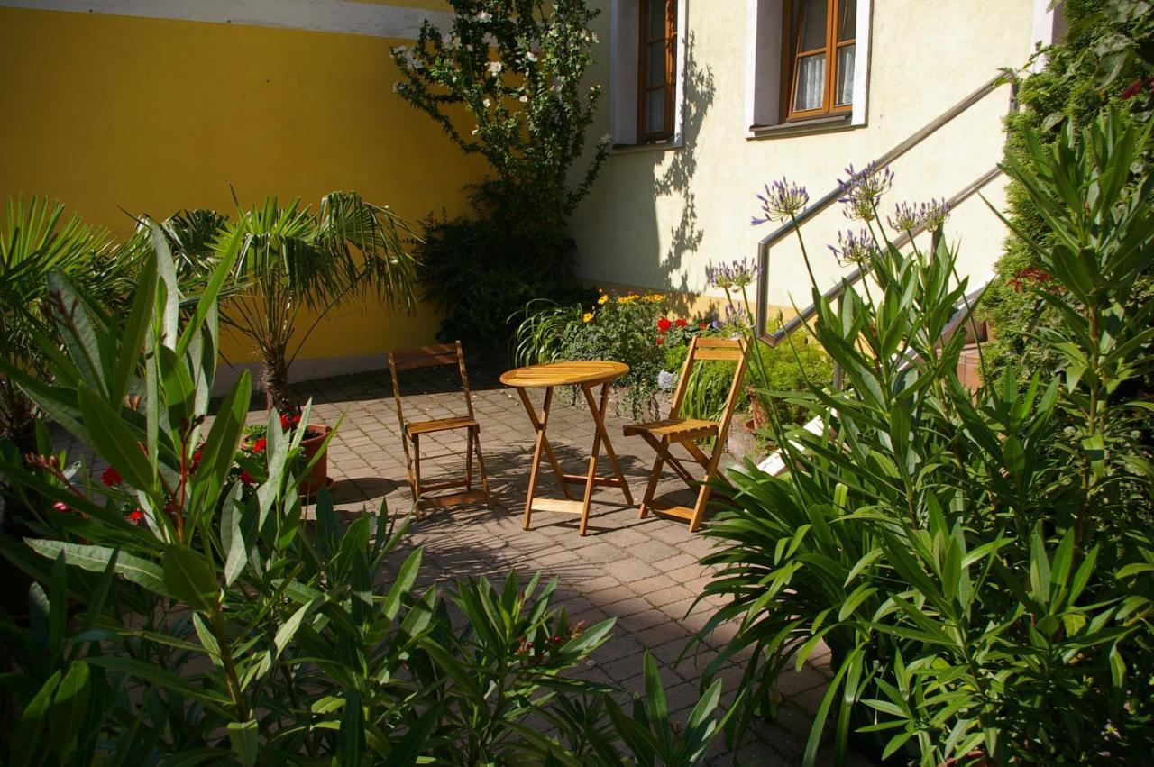Ferienwohnung Zum Kapuziner Poysdorf Dış mekan fotoğraf