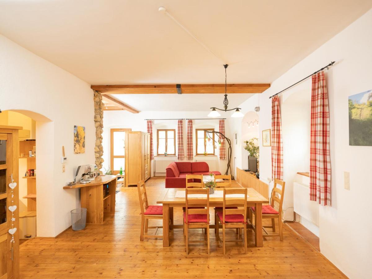 Ferienwohnung Zum Kapuziner Poysdorf Dış mekan fotoğraf