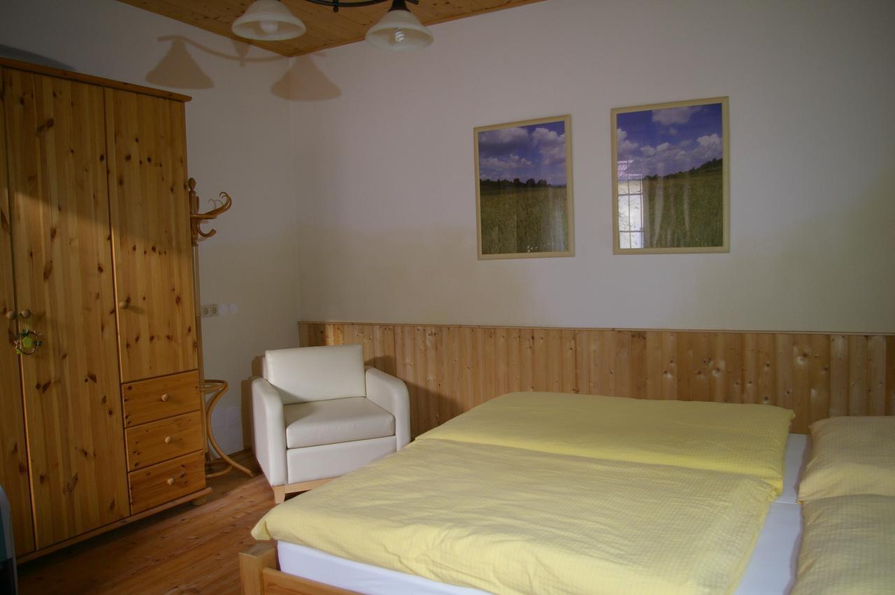 Ferienwohnung Zum Kapuziner Poysdorf Dış mekan fotoğraf